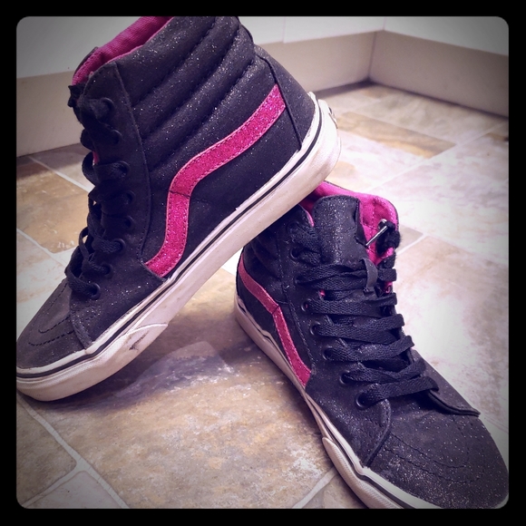 black and pink high top vans